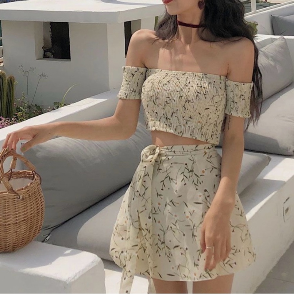 YesStyle Two Piece Set - Picture 4 of 5